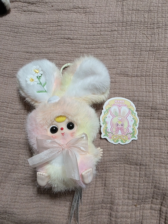 Miniso Other - Baby Three Flower Fairy Pendant